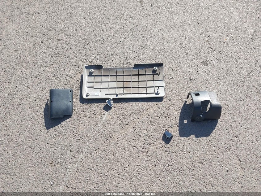 2001 Ford F-250 Xl/Xlt VIN: 1FDNF20L41EB48887 Lot: 43635448