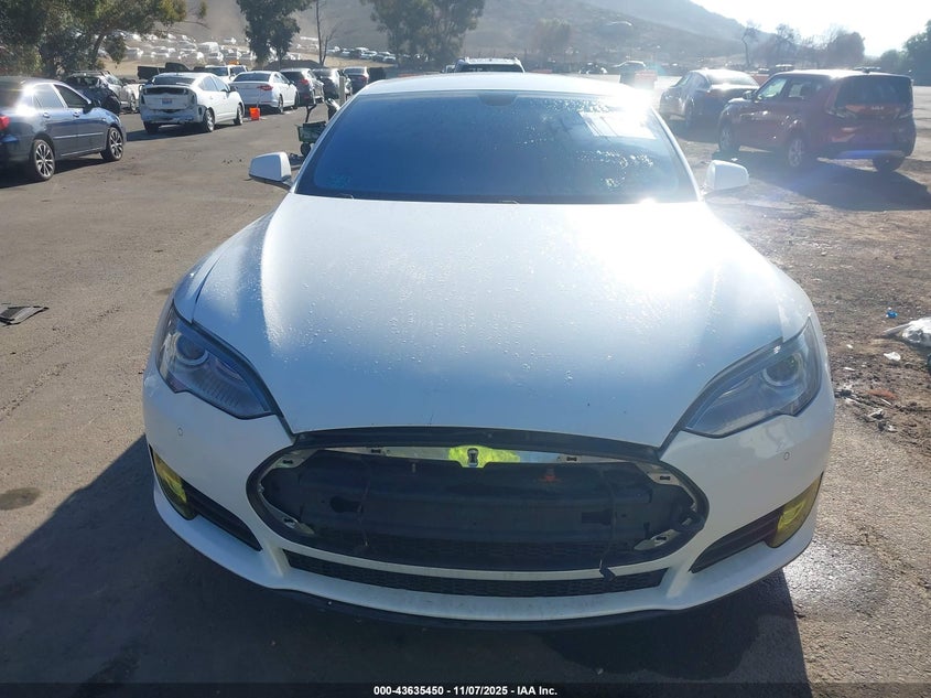 2014 TESLA MODEL S 5YJSA1S16EFP52215