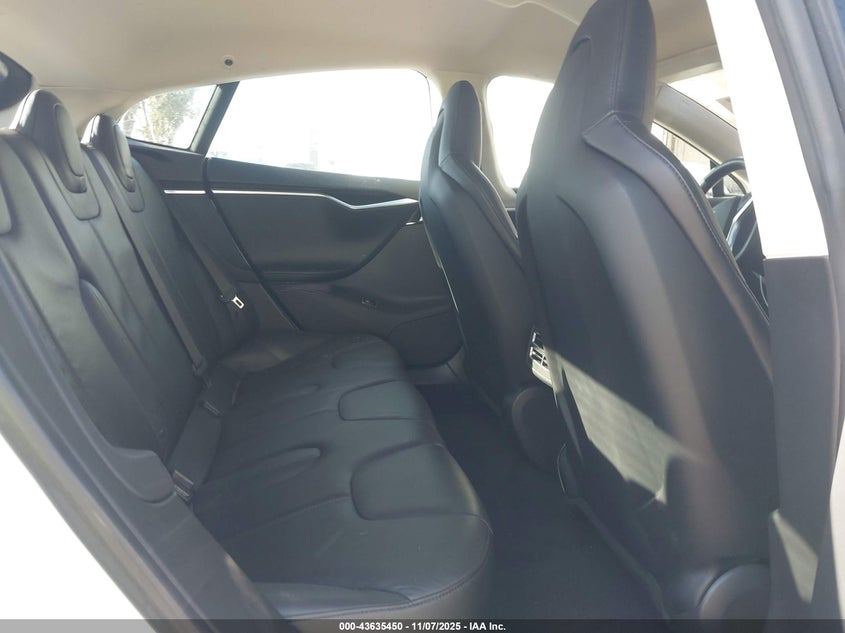 2014 TESLA MODEL S 5YJSA1S16EFP52215