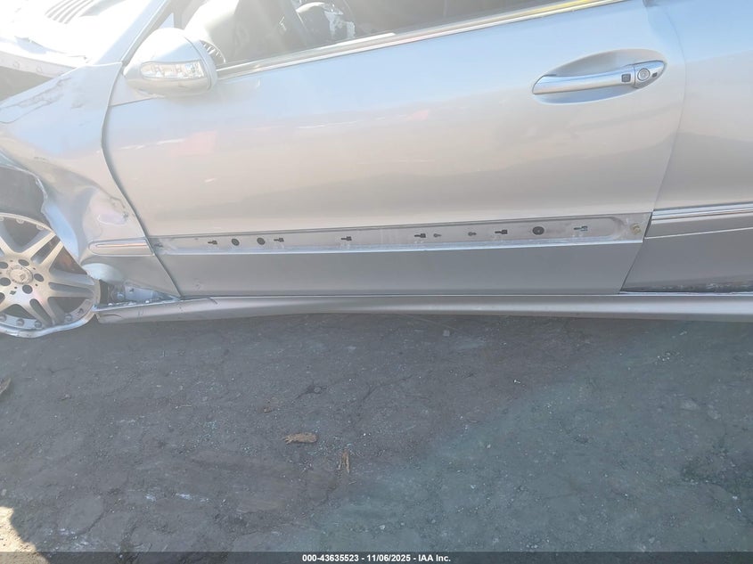 2005 Mercedes-Benz Clk 55 Amg VIN: WDBTJ76HX5F131214 Lot: 43635523