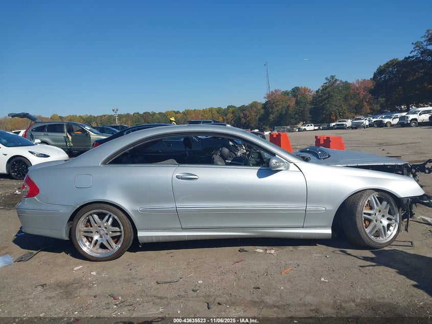 2005 Mercedes-Benz Clk 55 Amg VIN: WDBTJ76HX5F131214 Lot: 43635523
