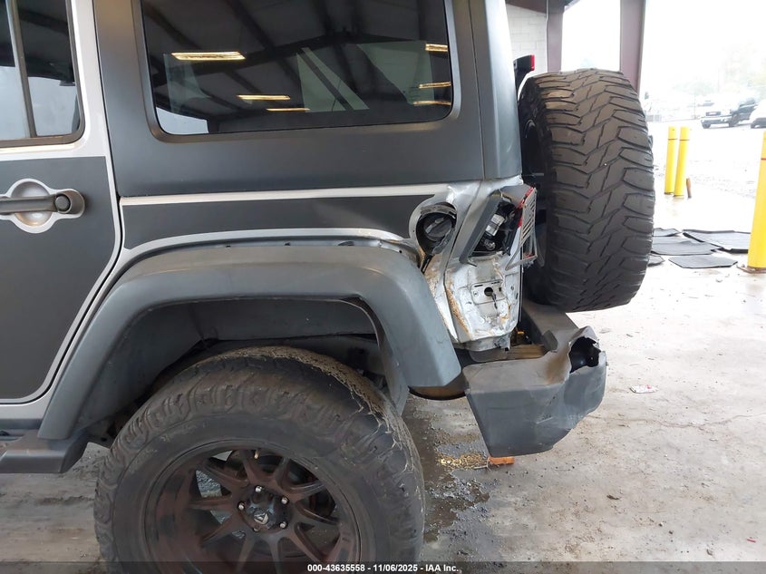 2014 JEEP WRANGLER UNLIMITED SPORT 1C4HJWDGXEL190048