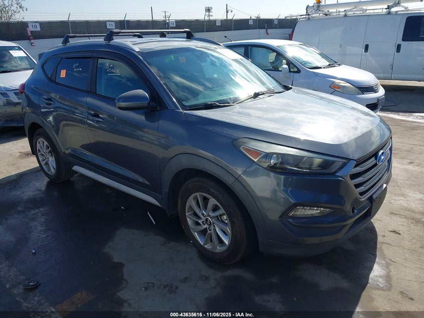 2017 Hyundai Tucson Se VIN: KM8J33A44HU575748 Lot: 43635616