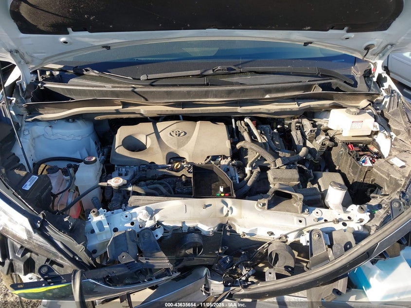 2021 TOYOTA SIENNA LE 5TDKRKEC8MS070152