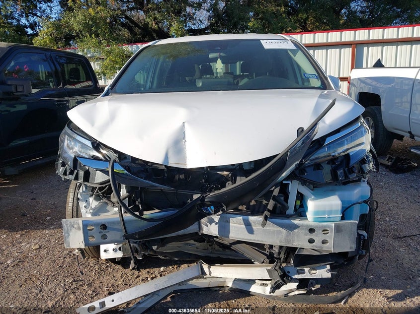 2021 TOYOTA SIENNA LE 5TDKRKEC8MS070152