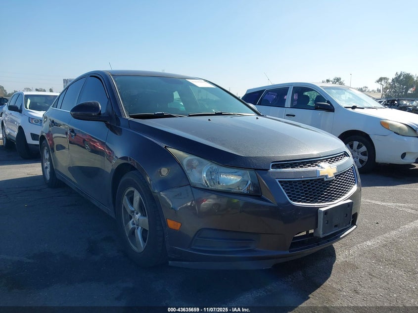 CHEVROLET CRUZE 1LT AUTO