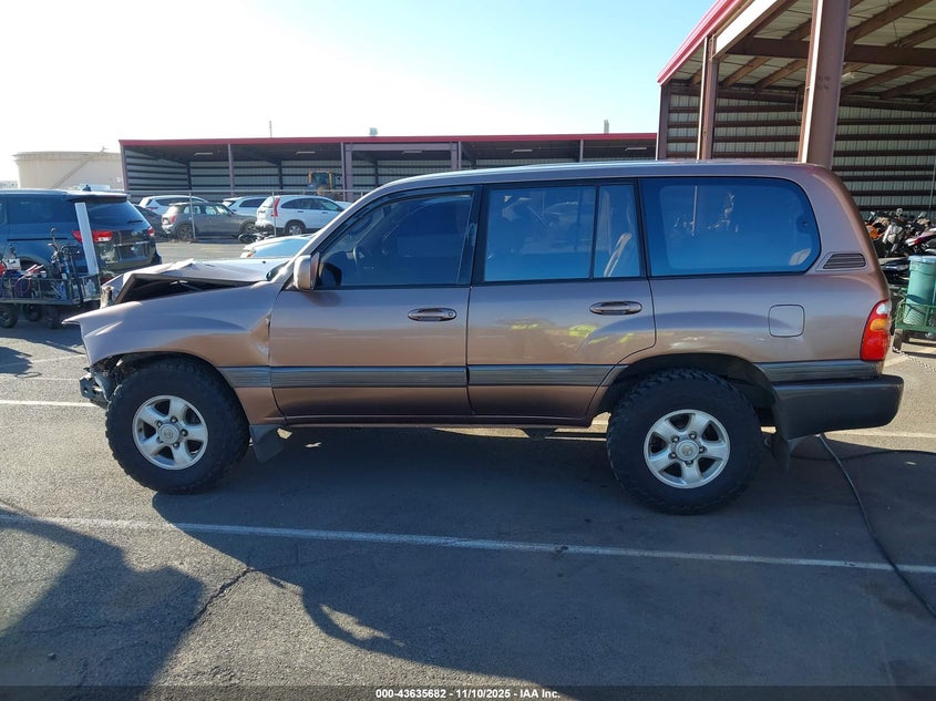 1999 Toyota Land Cruiser VIN: JT3HT05J4X0056193 Lot: 43635682