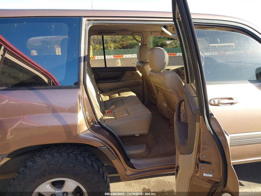 1999 Toyota Land Cruiser VIN: JT3HT05J4X0056193 Lot: 43635682