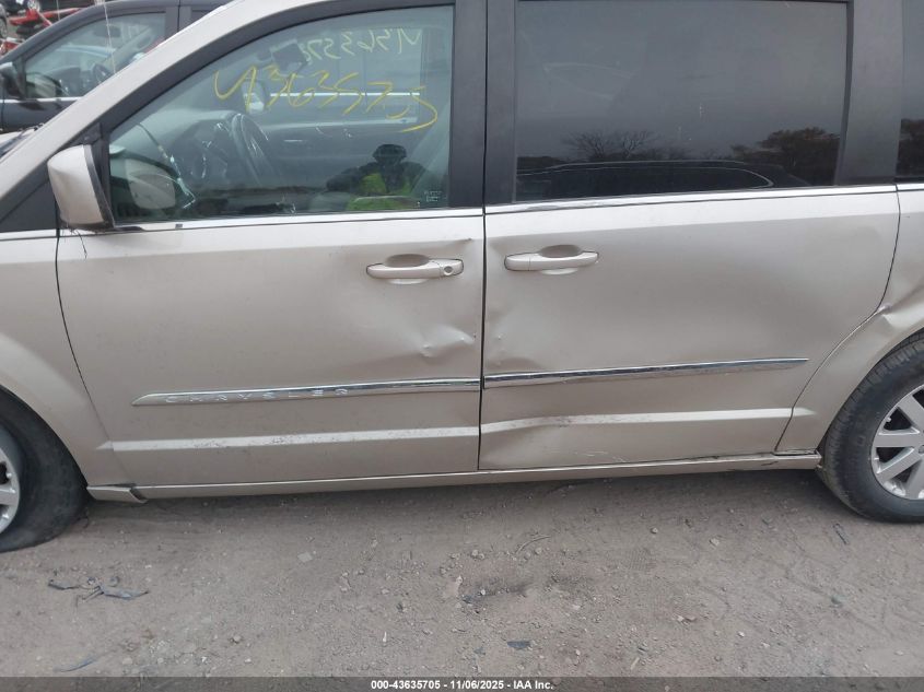 2016 Chrysler Town & Country Touring VIN: 2C4RC1BG1GR213165 Lot: 43635705