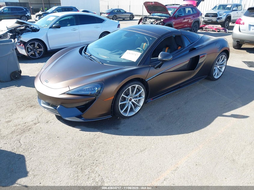 SBM13FAA5JW004086 2018 MCLAREN 570S photo no. 2