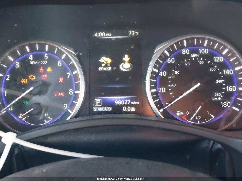 JN1EV7EK5HM360852 2017 INFINITI Q60 photo no. 7