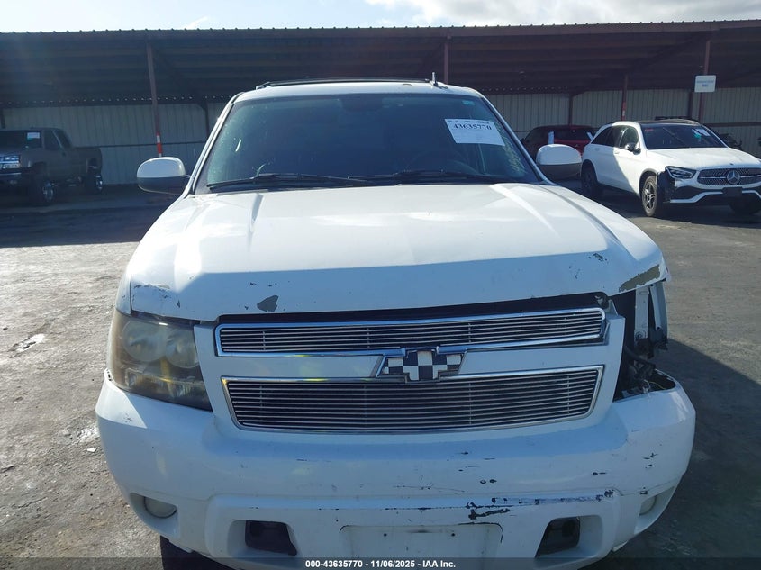 2008 Chevrolet Suburban 1500 Lt VIN: 3GNFC16038G200075 Lot: 43635770