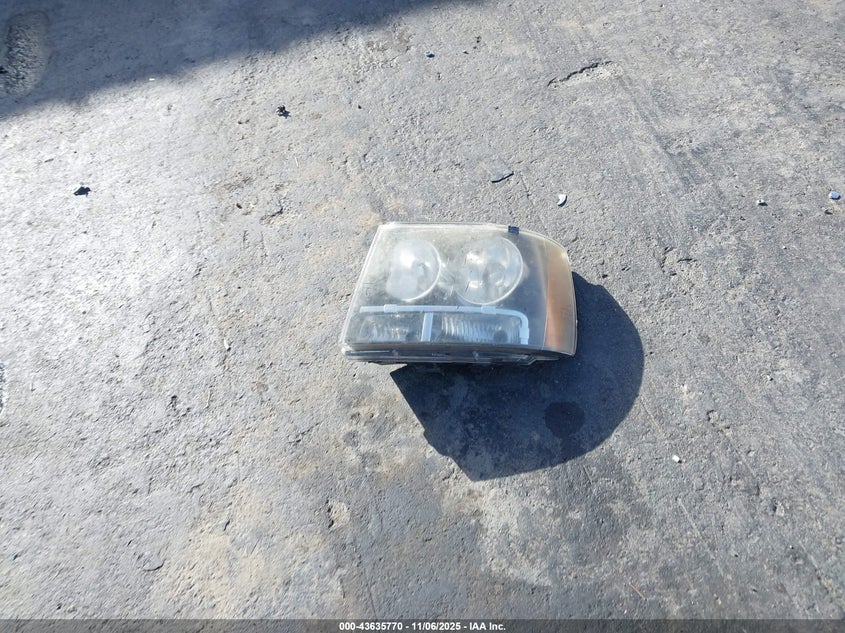 2008 Chevrolet Suburban 1500 Lt VIN: 3GNFC16038G200075 Lot: 43635770