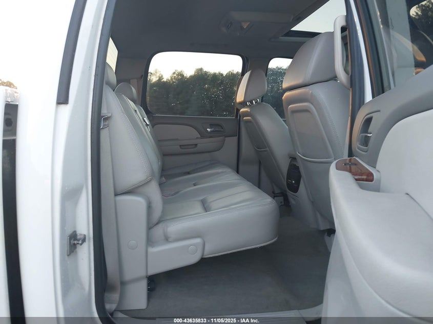 2007 GMC Sierra 2500Hd Slt VIN: 1GTHK23617F538464 Lot: 43635833