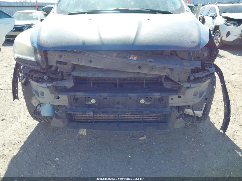 2016 Ford Escape Titanium VIN: 1FMCU0J96GUB70831 Lot: 43635857