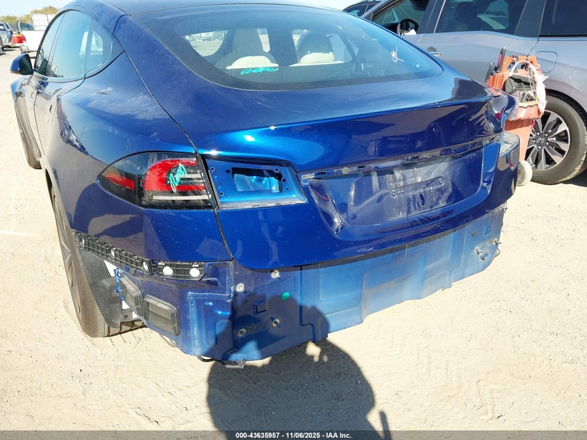 2025 TESLA MODEL S REAR-WHEEL DRIVE 5YJSA1E53SF548496