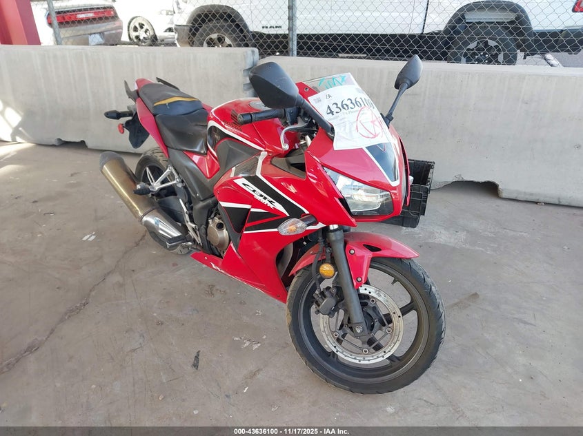 MLHNC5109K5500752 2019 HONDA CBR photo no. 4