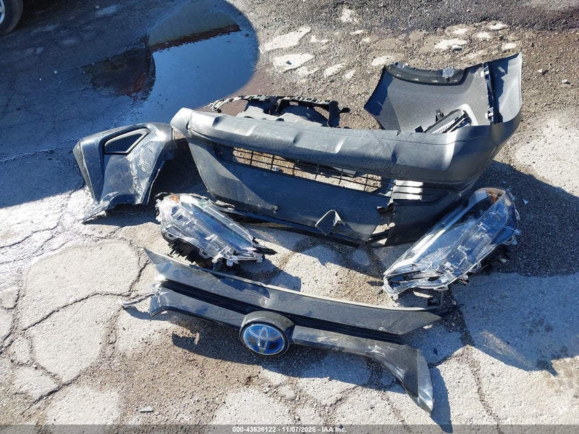 2024 TOYOTA RAV4 HYBRID XLE - 2T3RWRFV8RW213493