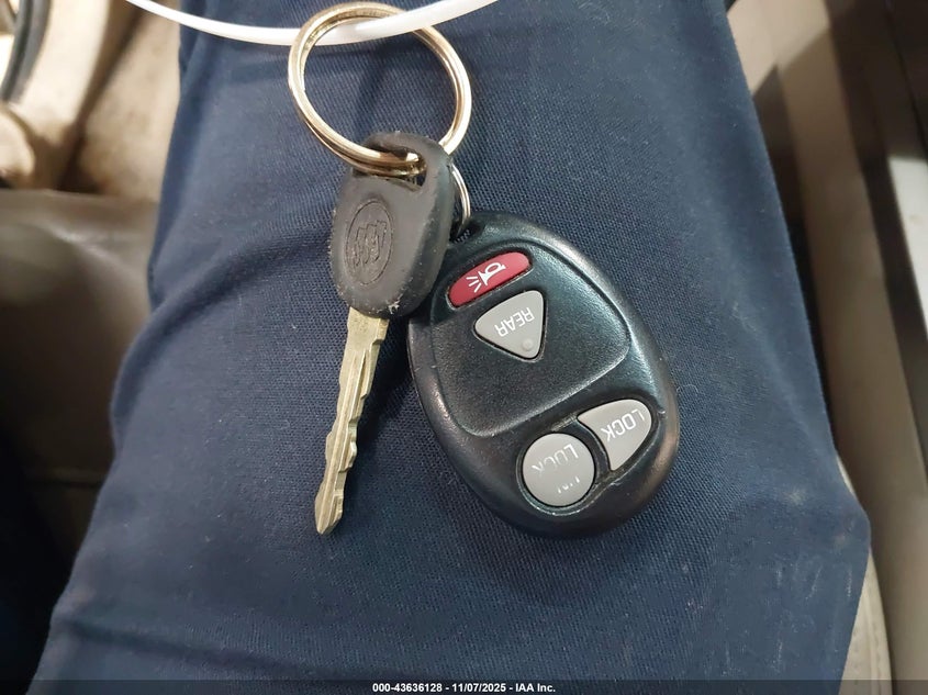 2007 Buick Rendezvous Cxl VIN: 3G5DA03L77S555574 Lot: 43636128