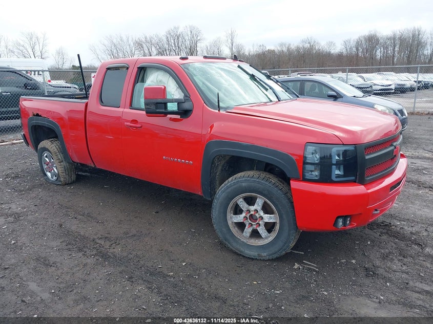 CHEVROLET SILVERADO 1500 LT