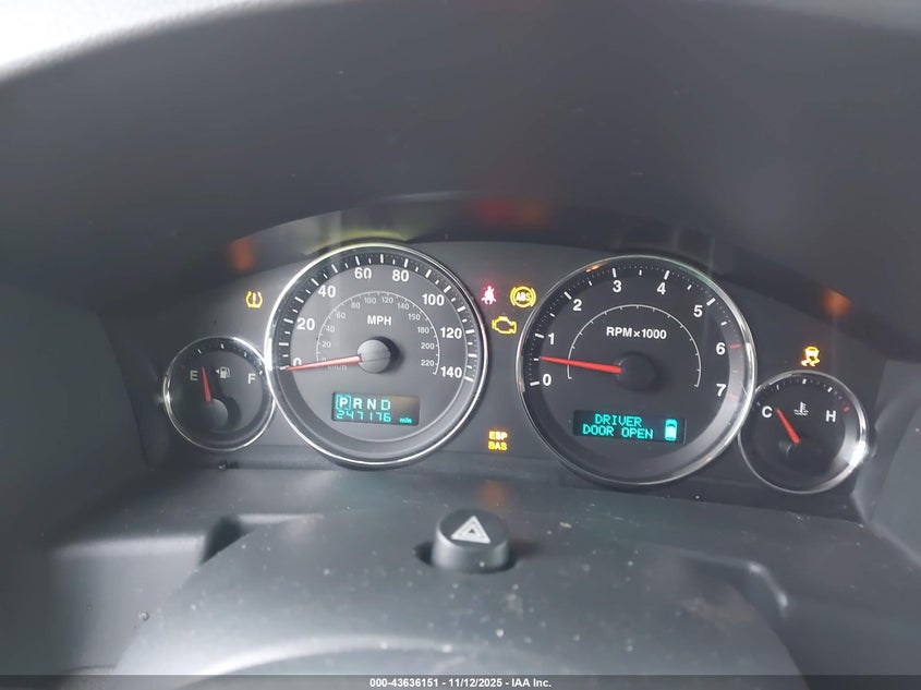 2007 Jeep Commander Sport VIN: 1J8HG48N47C671937 Lot: 43636151