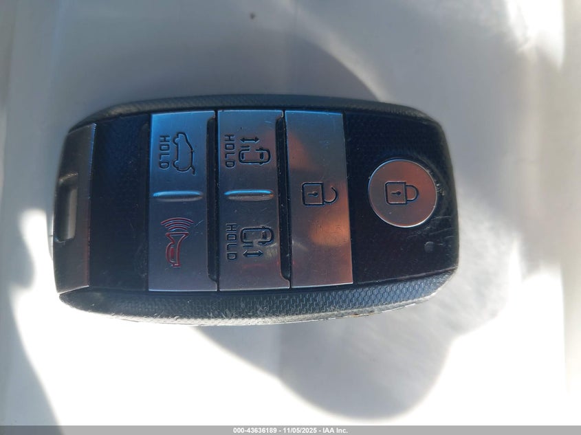 2016 Kia Sedona Ex VIN: KNDMC5C18G6168437 Lot: 43636189