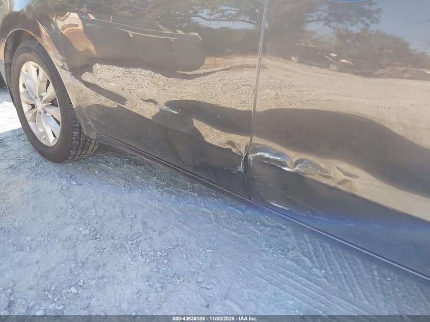 2016 Kia Sedona Ex VIN: KNDMC5C18G6168437 Lot: 43636189