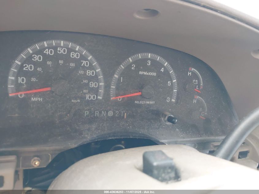 2001 Ford F-150 King Ranch Edition/Lariat/Xlt VIN: 1FTRW08W51KB85828 Lot: 43636253