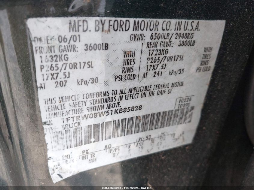 2001 Ford F-150 King Ranch Edition/Lariat/Xlt VIN: 1FTRW08W51KB85828 Lot: 43636253