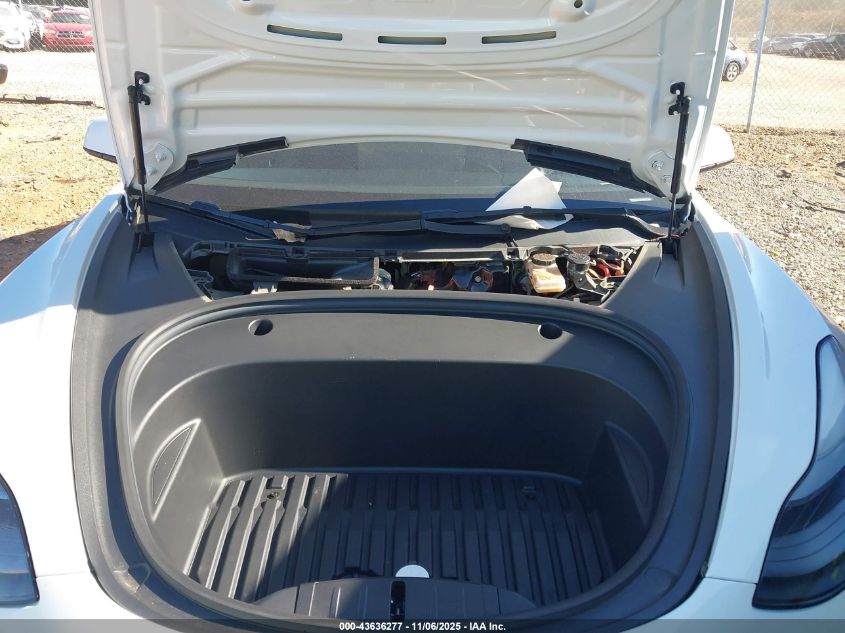 2022 Tesla Model 3 Long Range Dual Motor All-Wheel Drive VIN: 5YJ3E1EB1NF172979 Lot: 43636277