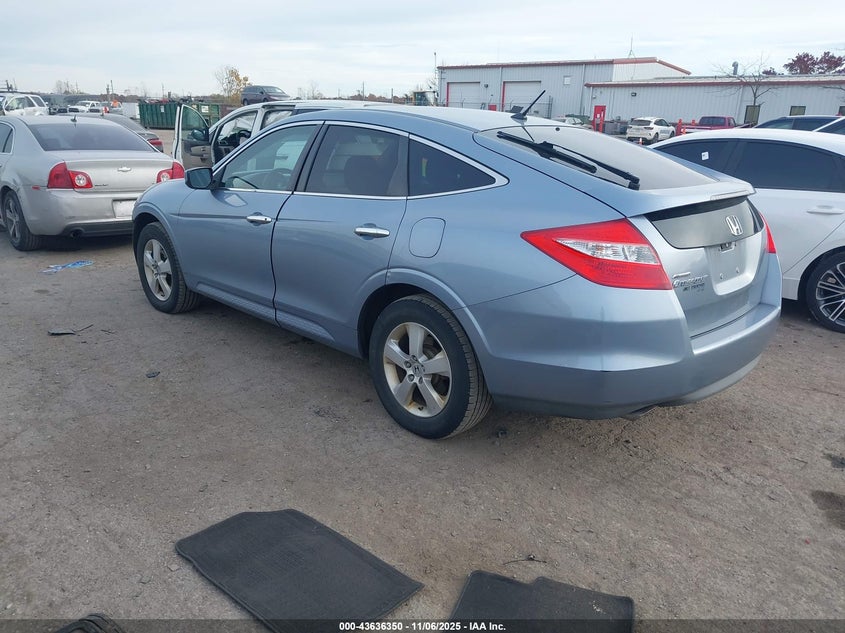 5J6TF1H33AL006269 2010 HONDA ACCORD photo no. 3