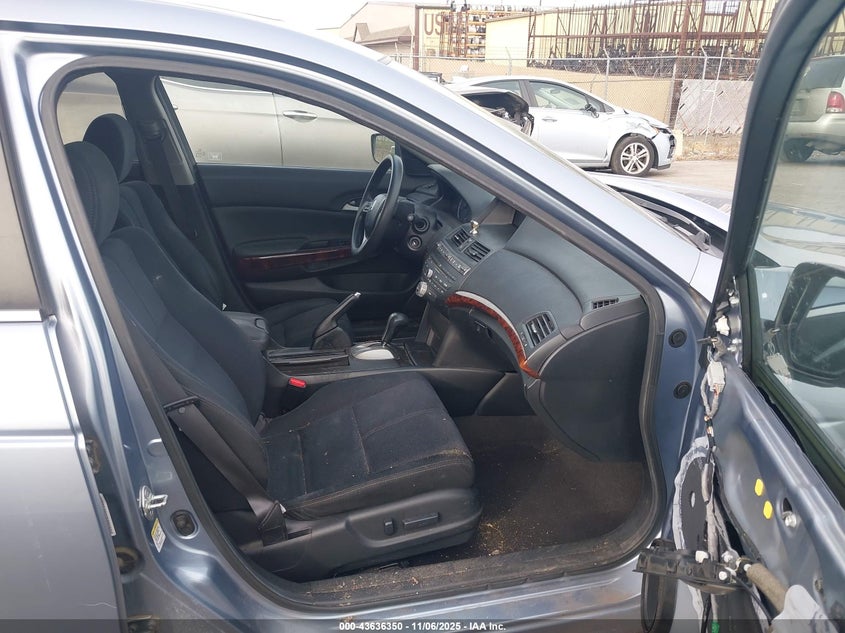 5J6TF1H33AL006269 2010 HONDA ACCORD photo no. 5