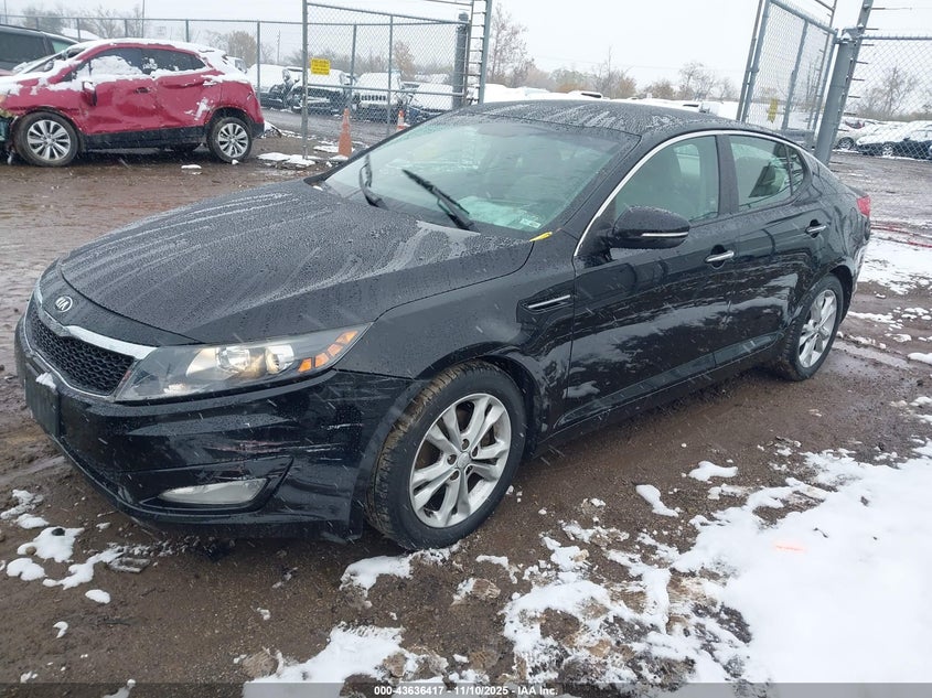 5XXGM4A76DG213576 2013 KIA OPTIMA photo no. 2