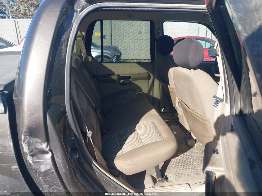 2005 Ford Explorer Sport Trac Adrenalin/Xls/Xlt VIN: 1FMZU77K55UA00860 Lot: 43636458