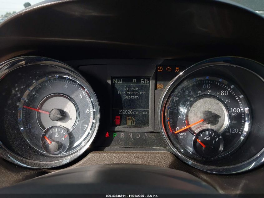 2011 Chrysler Town & Country Touring-L VIN: 2A4RR8DG8BR716571 Lot: 43636511