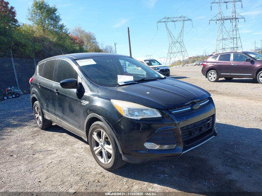 FORD ESCAPE SE