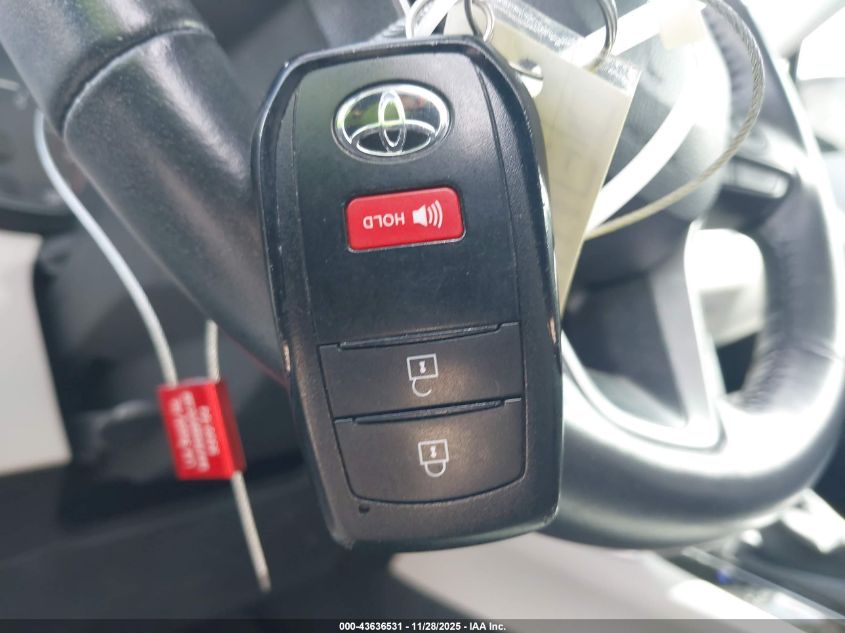 2023 Toyota Corolla Cross Le VIN: 7MUCAAAG1PV068669 Lot: 43636531