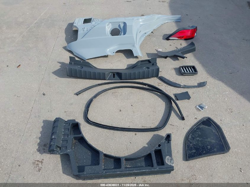 2023 Toyota Corolla Cross Le VIN: 7MUCAAAG1PV068669 Lot: 43636531