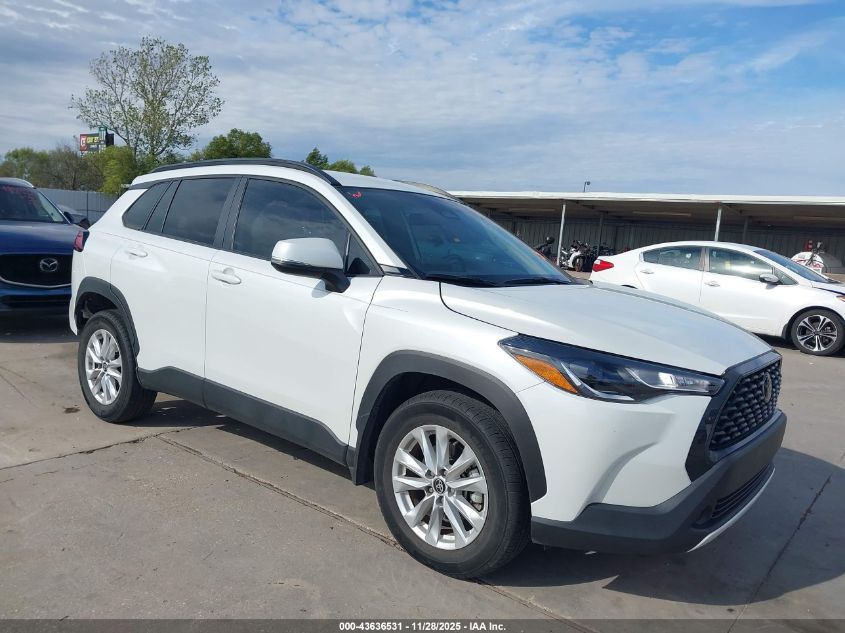 TOYOTA COROLLA CROSS LE