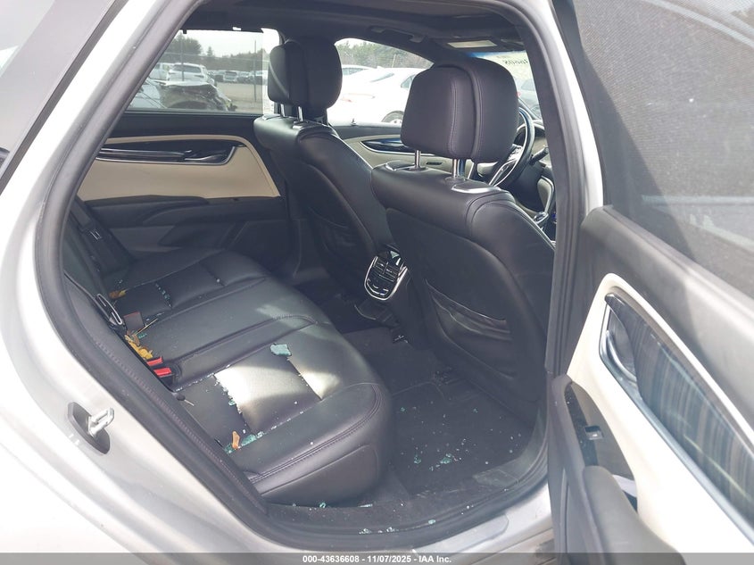 2013 CADILLAC XTS PLATINUM - 2G61V5S38D9165142