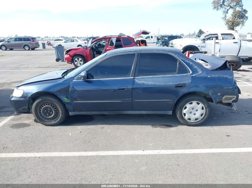 2000 Honda Accord 2.3 Lx VIN: 1HGCG6659YA036453 Lot: 43636651