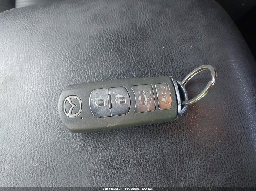 2016 Mazda Mazda6 I Sport VIN: JM1GJ1U52G1474043 Lot: 43636661