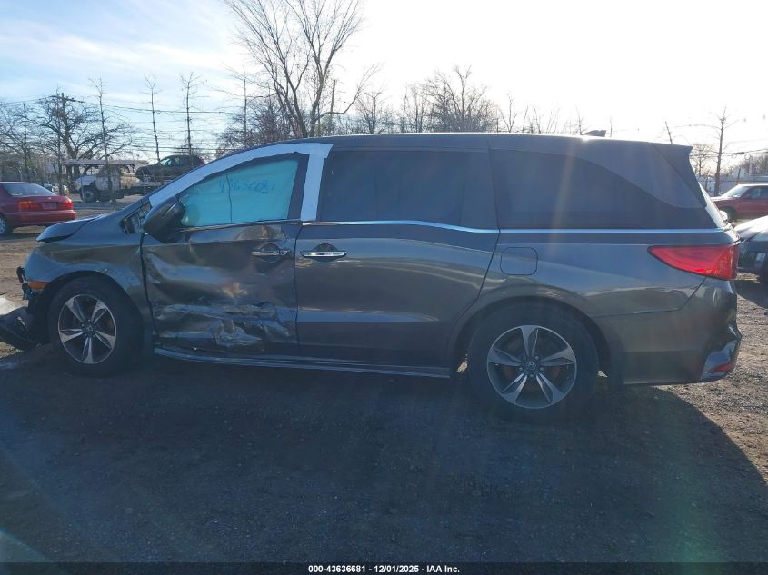 2018 Honda Odyssey Touring VIN: 5FNRL6H8XJB066893 Lot: 43636681