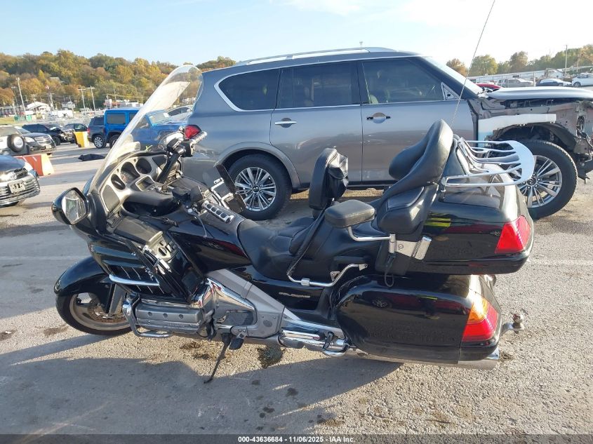 2001 Honda Gl1800 VIN: 1HFSC47001A004127 Lot: 43636684