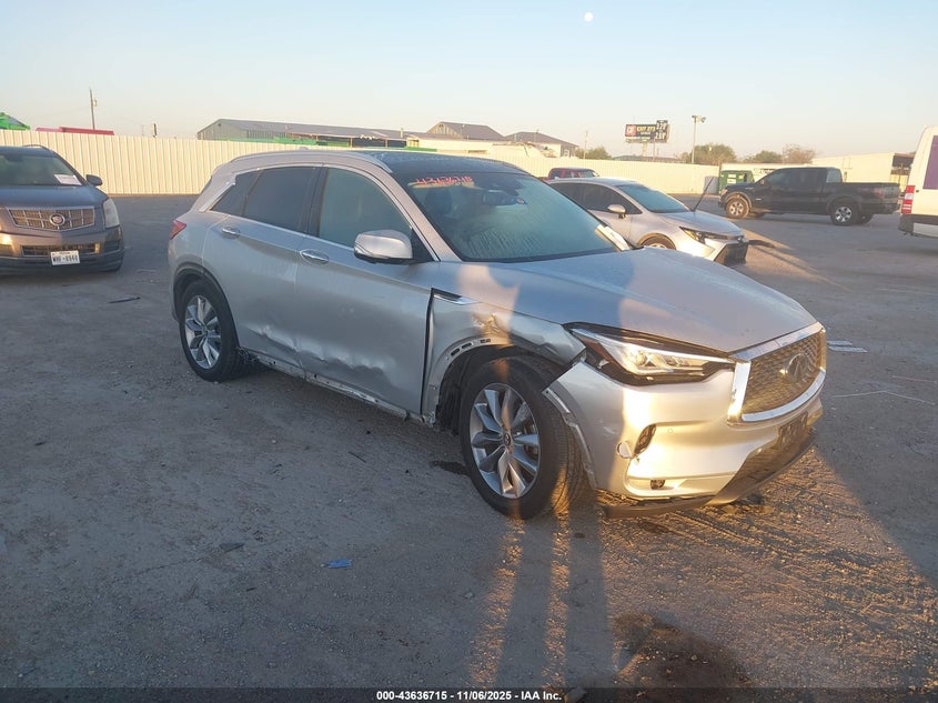 INFINITI QX50 ESSENTIAL