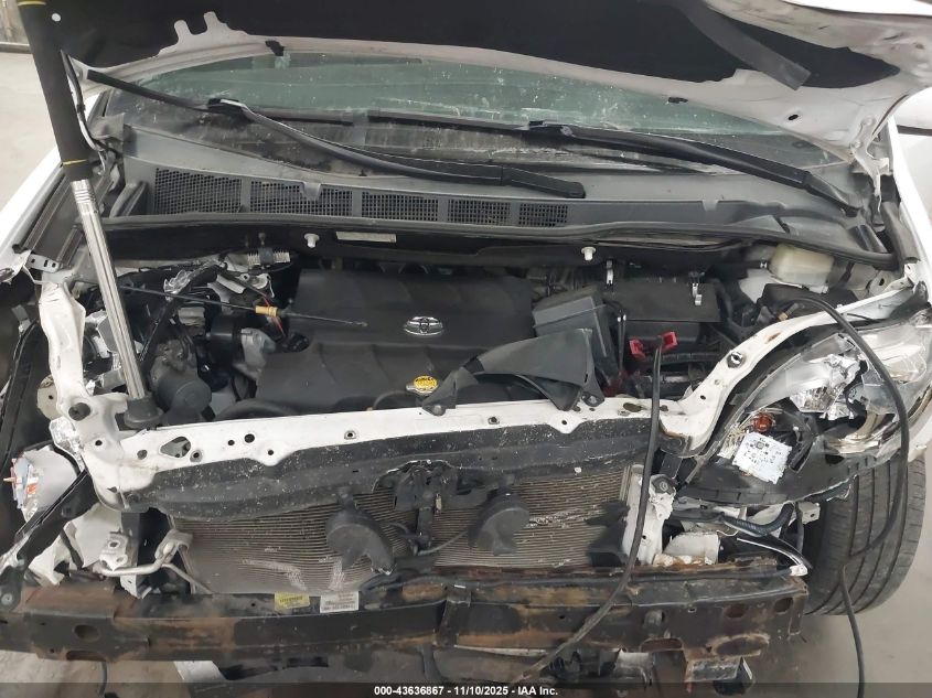 2015 Toyota Sienna Sport VIN: 5TDXK3DC2FS618019 Lot: 43636867