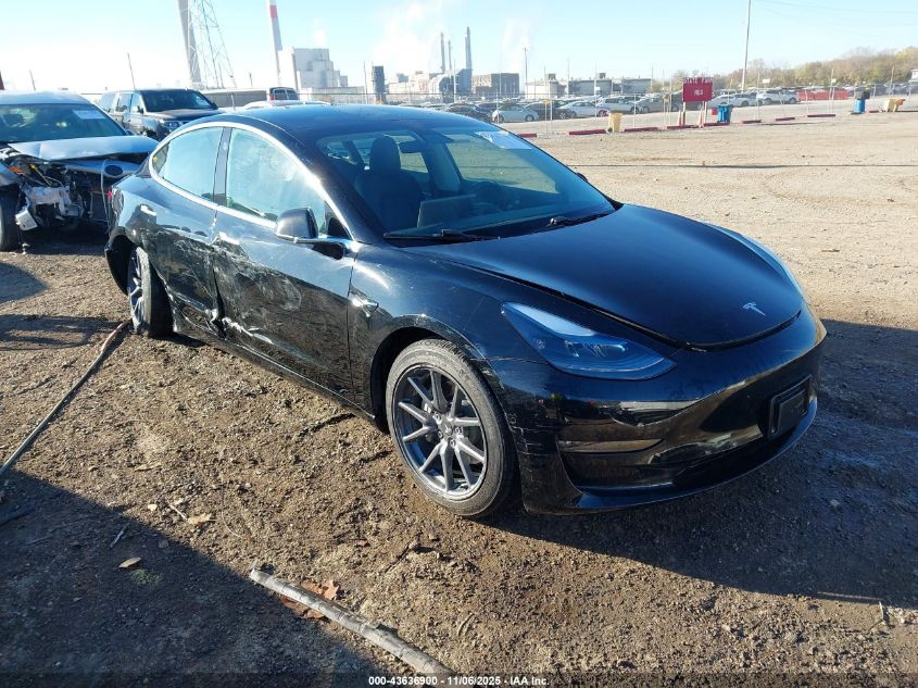 TESLA MODEL 3 LONG RANGE/PERFORMANCE