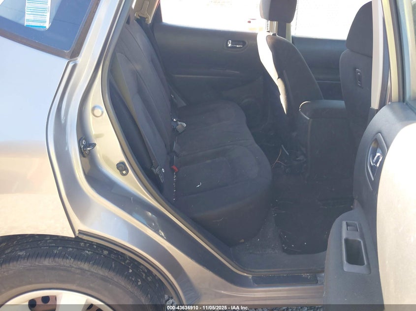 2014 NISSAN ROGUE SELECT S JN8AS5MT7EW613581