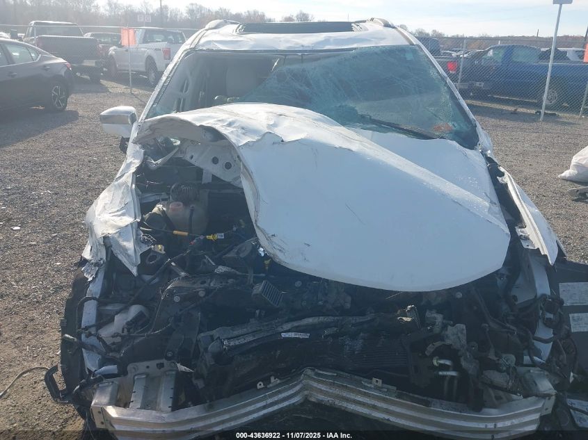 2017 Chrysler Pacifica Limited VIN: 2C4RC1GG7HR610017 Lot: 43636922