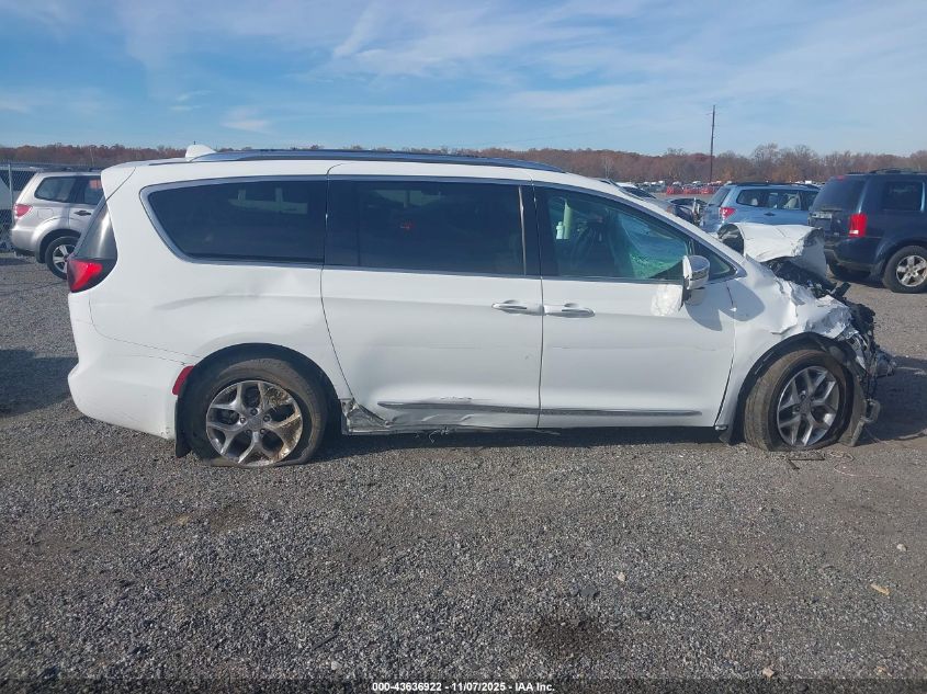 2017 Chrysler Pacifica Limited VIN: 2C4RC1GG7HR610017 Lot: 43636922